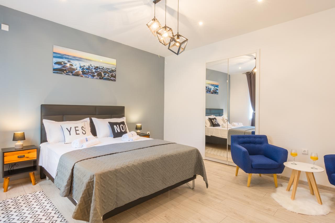 Rooms Sea & Sun With Private Parking Zadar Extérieur photo