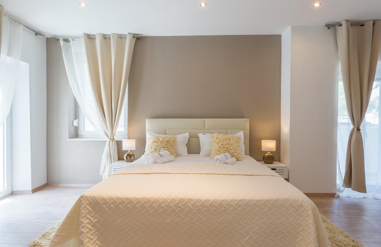Rooms Sea & Sun With Private Parking Zadar Extérieur photo